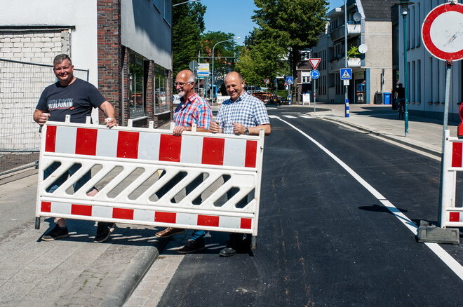 Kreisverkehr Vogtstraße / Brinkstraße ist fertig.