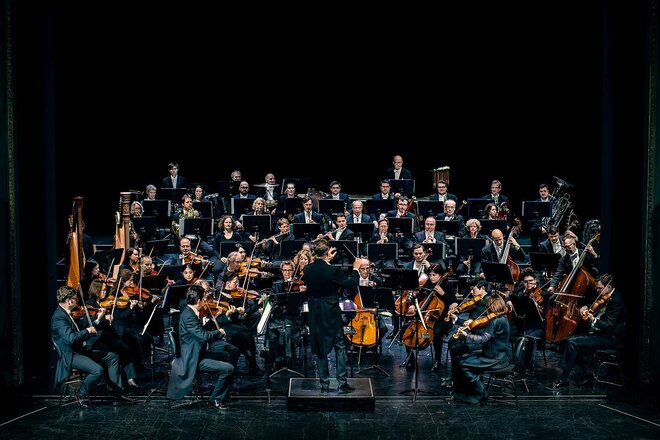 LTD_OrchesterGruppenF_Lontzek_Bühne_spielend