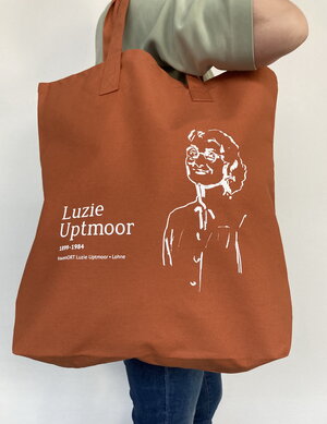 Luzie-Shopper2